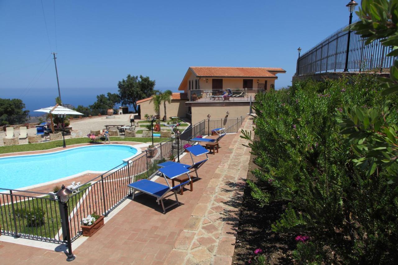 Sikelios Apartments Cefalù Exteriör bild