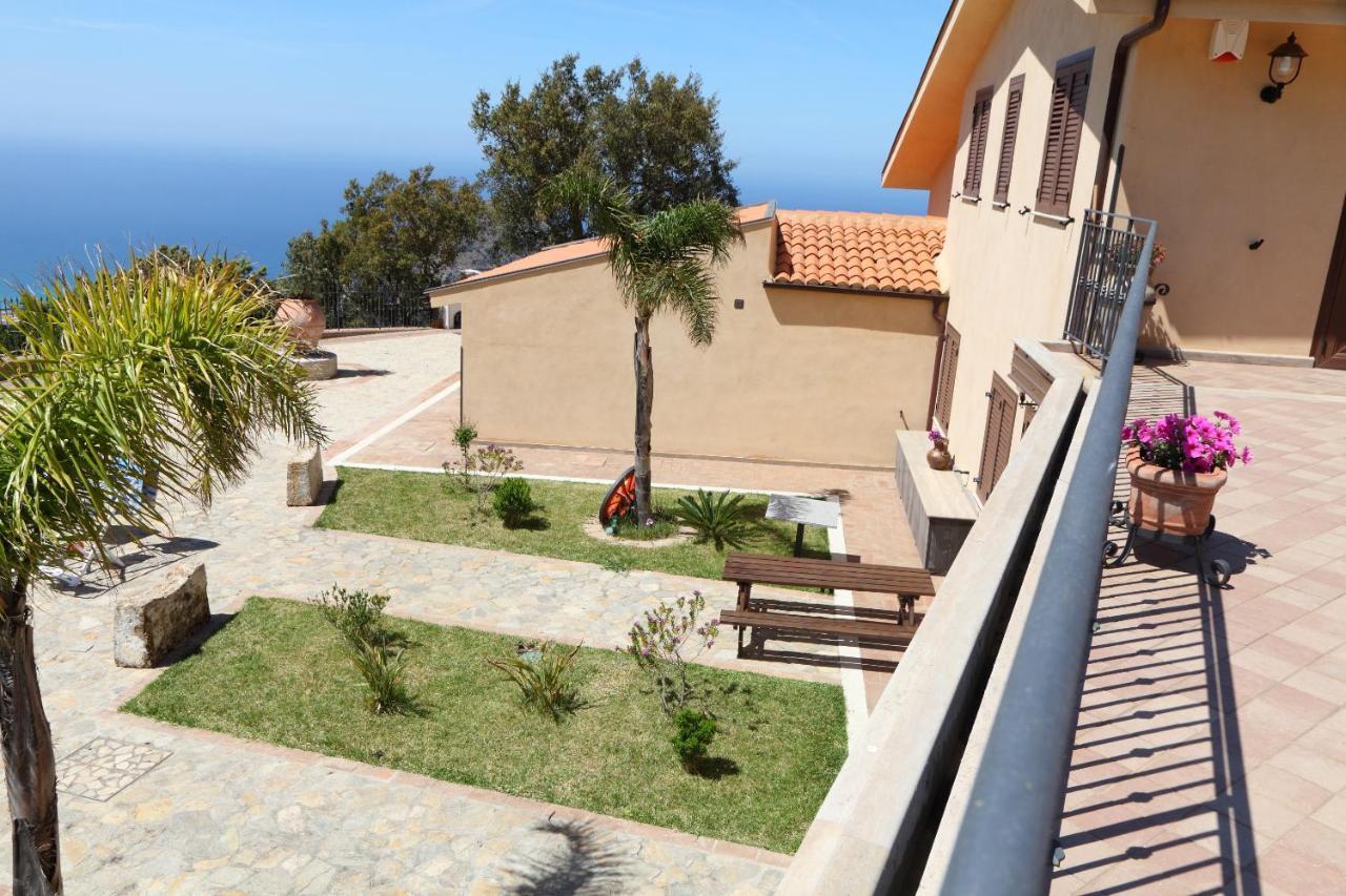 Sikelios Apartments Cefalù Exteriör bild
